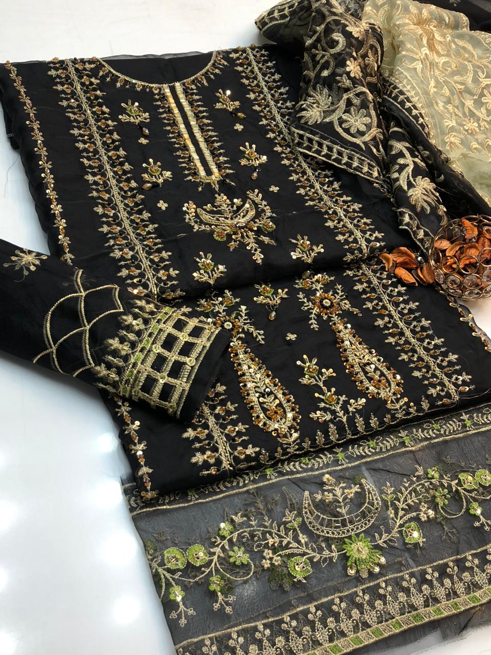 Premium Heavy Embroidered Lawn 3 Piece Suit