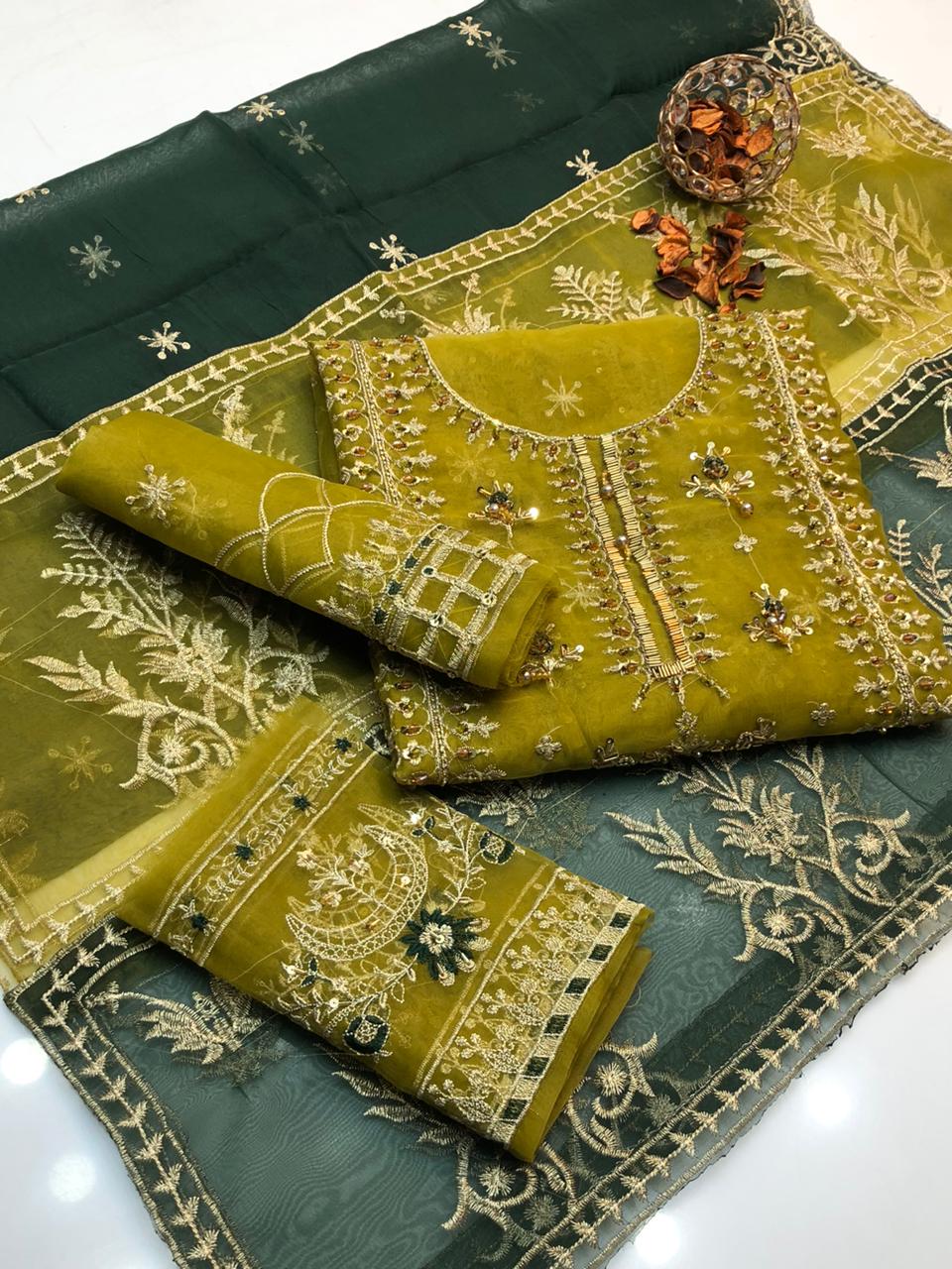 Premium Heavy Embroidered Lawn 3 Piece Suit