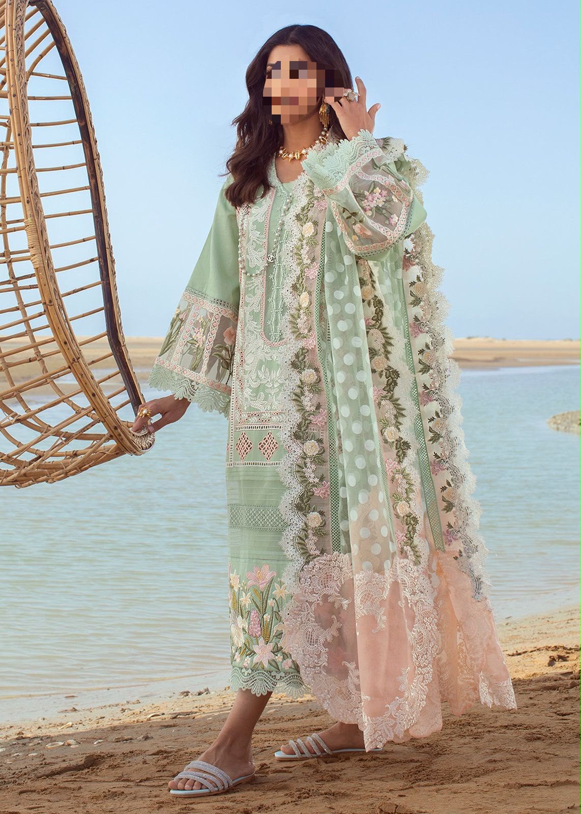 Luxury Mint Green Embroidered 3 Piece Unstitched Lawn Suit with Organza Dupatta �