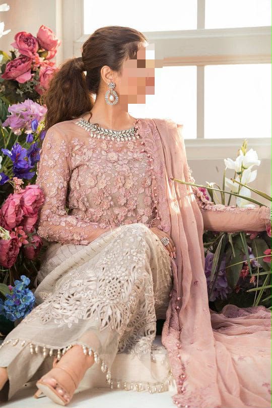 Luxury Embroidered 3 Piece Formal Suit – Blush Pink & Beige ✨